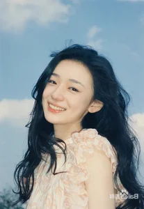 Rising Gen Z Star Impresses Alongside Industry Icons Ruby Lin and Zhou Xun - image 8