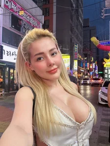 Ngan 98 and the Controversy of Plastic Surgery: Why She Keeps Redefining Her Look - image 6