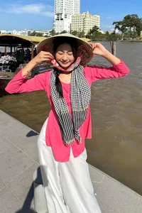 Inside the Gorgeous Everyday Life and Natural Beauty of Xuan Hanh - image 1