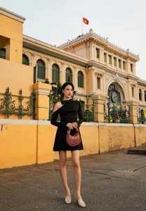 Vietnamese Star News: Chi Trung in Shanghai, Bao Thanh’s Stylish Transformation - image 9
