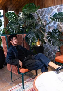Vietnamese Star News: Chi Trung in Shanghai, Bao Thanh’s Stylish Transformation - image 2