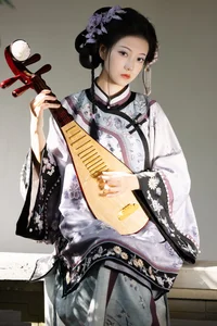 Sophisticated Portraiture in YiTuYu Art Language Vol.6175 with Fang Ci Yan - image 2