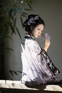 Sophisticated Portraiture in YiTuYu Art Language Vol.6175 with Fang Ci Yan - image 8