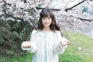 Discover Yi Ke Chong Ya (YiTuYu Vol.8721) in Spring Blossoms: Poetic Charm & Allure - image 20