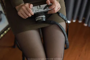 IESS SXJ No.1719 Wan Ping: Elegant Hosiery and High-End Fashion Photography Gallery - image 9