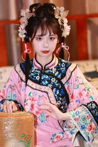 Vibrant Visuals: YiTuYu Art Language Vol.5207 Featuring Mu Yan Se Cc - image 3