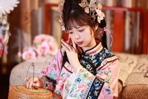 Vibrant Visuals: YiTuYu Art Language Vol.5207 Featuring Mu Yan Se Cc - image 48