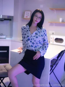 Elegant Portrait Photography Collection: Ya Ru Lao Shi in XiuRen No.10866 - 62 High-Quality Fashion Images for Creative Inspiration - image 28