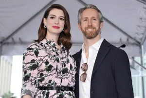 Anne Hathaway's Ageless Journey and Hollywood Career - image 4