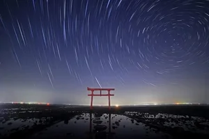 Exploring 10 Mysterious and Hidden Torii Gates Across Japan's Secret Landscapes - image 2
