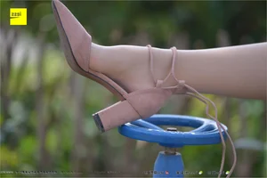 IESS Silk Foot Bento 215 featuring Xin Yue: Exquisite Artistry and Foot Appreciation - image 76
