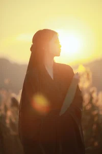 YiTuYu Art Language Vol.6478: The Radiant Xiao Zhuo in Red - image 10
