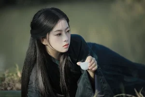 YiTuYu Art Language Vol.6478: The Radiant Xiao Zhuo in Red - image 2