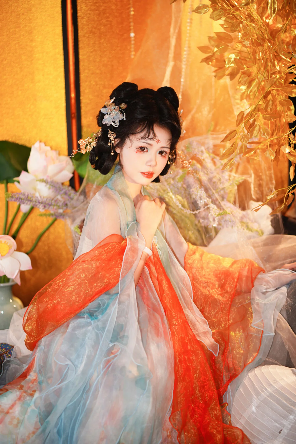 YiTuYu Art Language Vol.6900: Featuring the Radiant Shi Wan Wan Ya