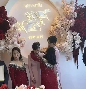 How Wealthy Are Puka and Gin Tuan Kiet After Hosting Five Lavish Wedding Ceremonies? - image 1