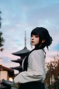 Coser Chunmomo: Discover the enchanting autumn night beauty in her Autumn Quest Part02 series - image 7