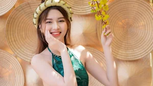 Collection of Beautiful and Pure Vietnamese Girls Celebrating Natural Beauty - image 60