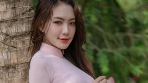 Collection of Beautiful and Pure Vietnamese Girls Celebrating Natural Beauty - image 39