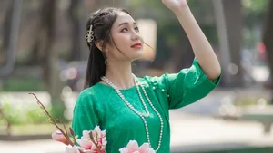 Collection of Beautiful and Pure Vietnamese Girls Celebrating Natural Beauty - image 46