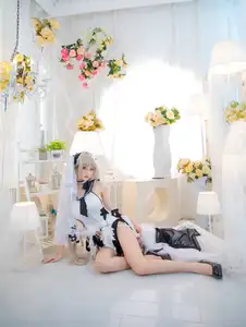 Coser Dong Ma Lu Sha Transforms into Azur Lane's Formidable: A Stunning Bridal Cosplay (16P) - image 4