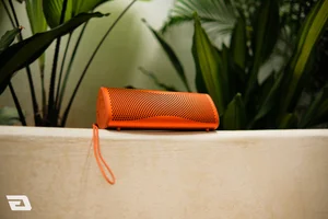 KEF Muo Review: Is This Premium Hi-Fi Bluetooth Speaker Worth It? - image 4