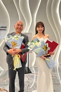 Celebrity Highlights: Nhật Kim Anh and Hari Won Showcase Close Friendship in Latest Photos - image 6