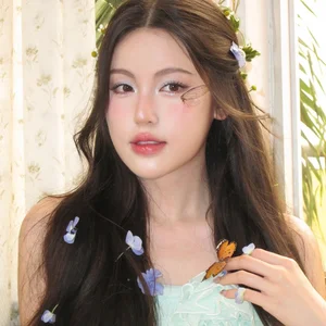 Netizens React to Stunning Pre-Puberty Photos of HIEUTHUHAI’s Girlfriend - image 6