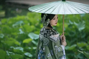 Exploring the Elegance of Qi Ni Si Mao in YiTuYu Art Language Vol.5113 Digital Collection - image 1