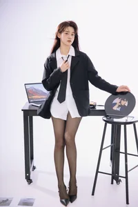 Soft Lighting and Grace: YiTuYu Art Language Vol.6832 Featuring Su Su - image 0