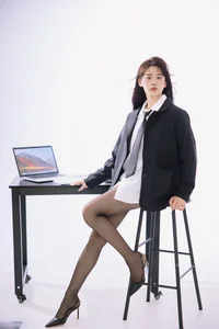 Soft Lighting and Grace: YiTuYu Art Language Vol.6832 Featuring Su Su - image 3