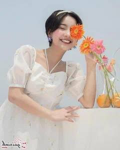 Stunning Visuals of Hot Girl Thu Ha Ceri: A Muse-Like Beauty - image 10