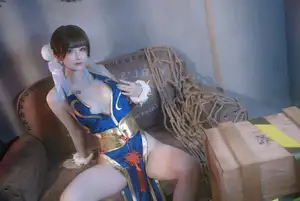 Coser Lu Ba Sui: Chun-Li's Alluring Combat Training Guide - image 17