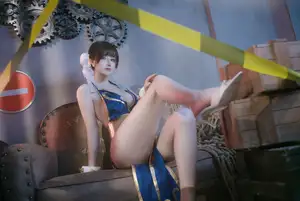 Coser Lu Ba Sui: Chun-Li's Alluring Combat Training Guide - image 36
