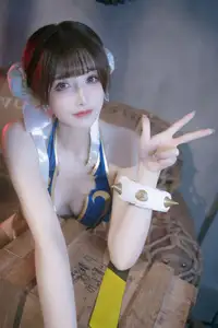 Coser Lu Ba Sui: Chun-Li's Alluring Combat Training Guide - image 33