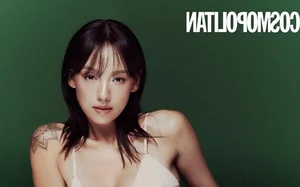 Lee Hyori Defines Timeless Beauty on Latest Cosmopolitan Cover - image 4
