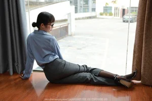 IESS SXJ No.2025: Xiao Jin Features in Exclusive 91P High-Definition Set - image 7