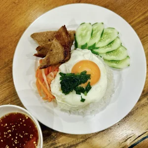 Actress Le Phuong's Culinary Journey: Mastering Online Recipes and Her Mother's Funny Dilemma - image 8