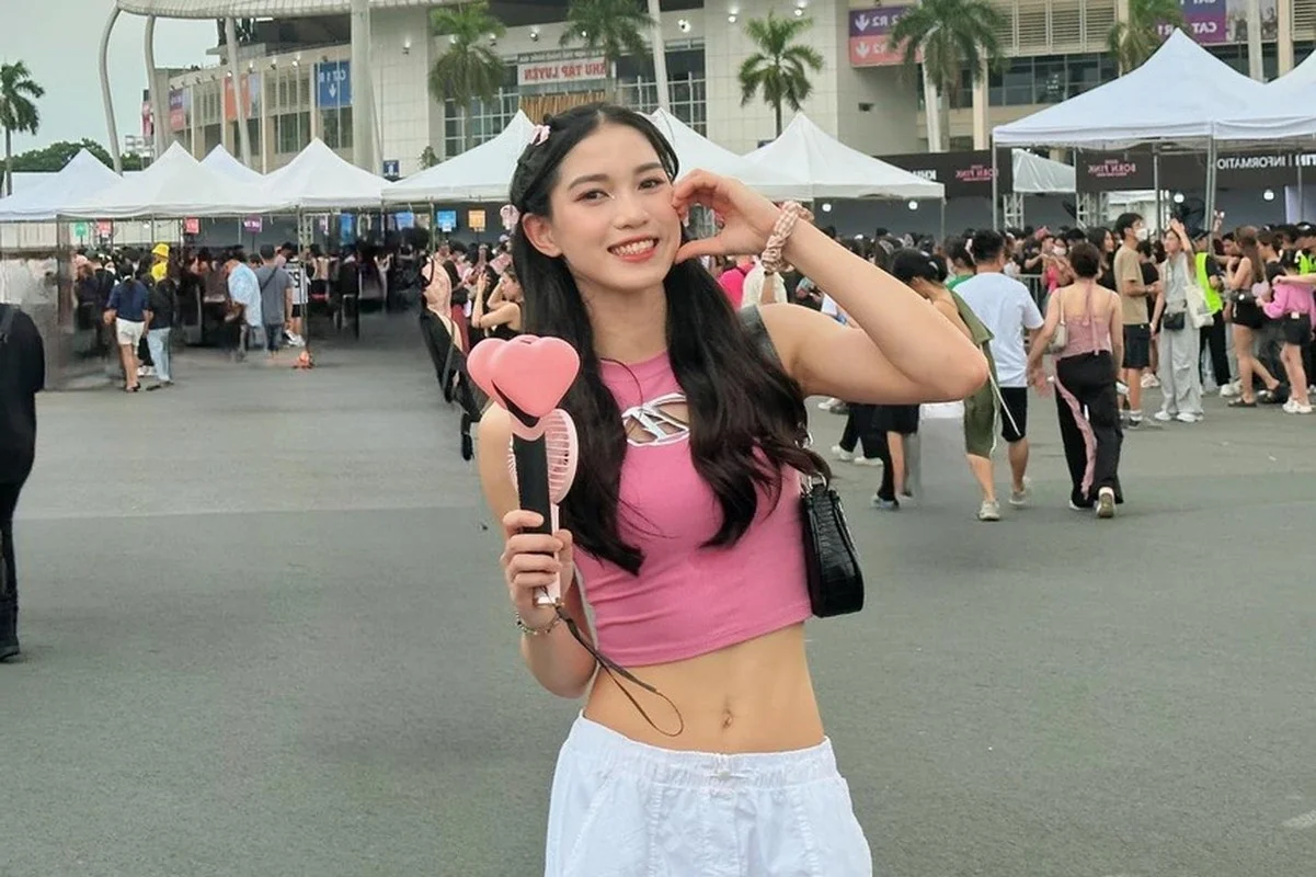 The Rising Star of Vietnamese Volleyball: Meet the 1.76m Athletic Sensation