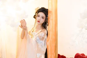 Captivating Visuals from YiTuYu Art Language Vol.5614 Qi Luo Sheng De Xiao Su Su - image 9