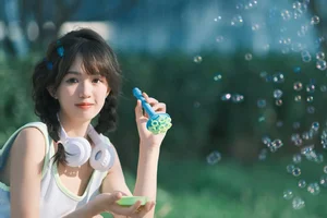 Contemporary Visual Narrative: A Yue in YiTuYu Art Language Vol.5018 - image 5