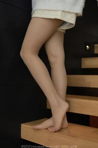 Elegant Wanping in Charming White Moonlight - IESS Photography Gallery - image 44
