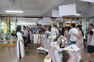 Exciting New Beginnings: Students and Parents Celebrate the New School Year - image 1