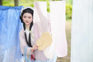 Art Language Vol.6327: Yi Da Kuai Dan Gao's Visual Journey in YiTuYu - image 3