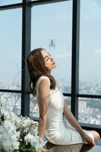 Supermodel Thanh Hang Debuts Fresh New Look and Embraces Married Life - image 6
