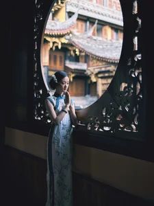 YiTuYu Art Language Vol.10616 Yao Guai Na Li Tao: A Stunning Photobook of Mystical Beauty - image 14