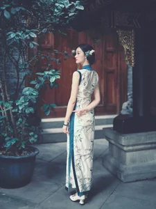 YiTuYu Art Language Vol.10616 Yao Guai Na Li Tao: A Stunning Photobook of Mystical Beauty - image 6