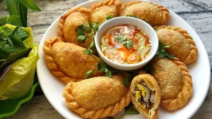 Beyond Pho: Discover the Best Must-Try Culinary Delights When Visiting Hanoi - image 9