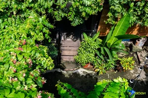 Experience Northwest Culture at This Unique Stilt House Cafe in Hanoi - image 5