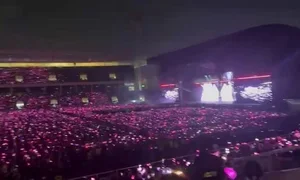 Blackpink Rocks Hanoi: 30,000 Fans Cheer at Spectacular Second Concert Night - image 0