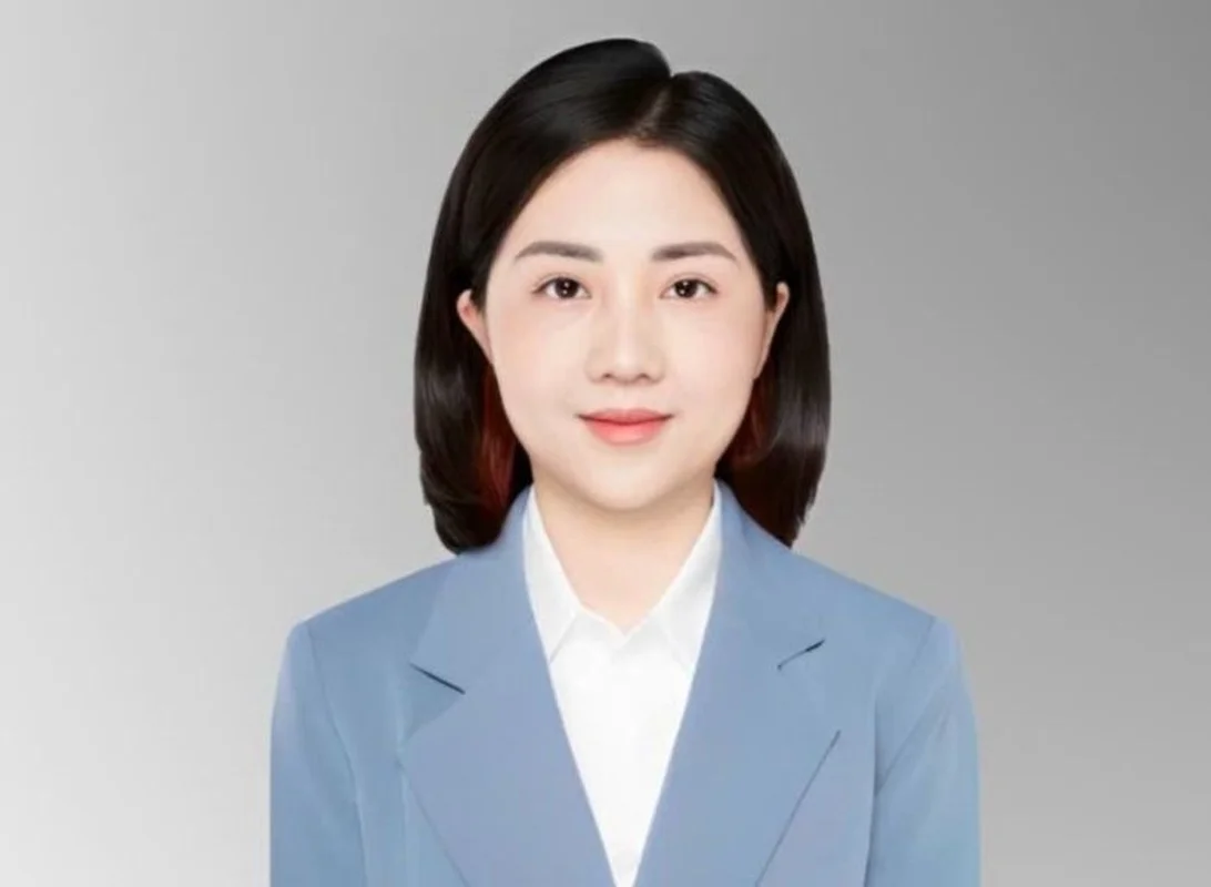 Vietnam's Youngest Female Associate Professor of 2024: A Blend of Beauty and Academic Excellence